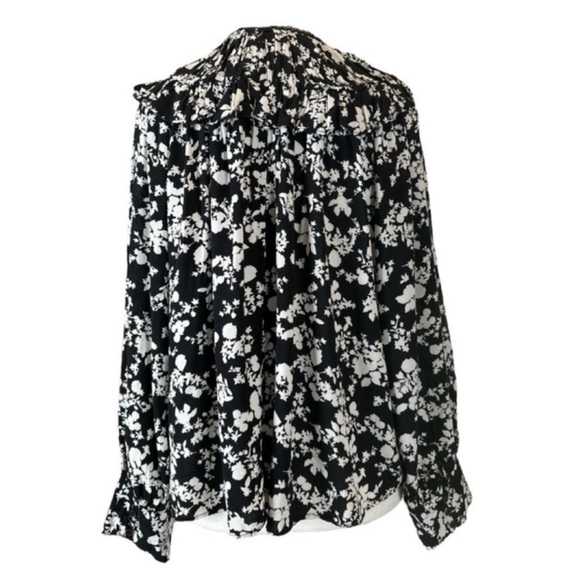 ZARA Black & White Floral Blouse Keyhole Neck w/Elastic Button Fastener, Size M. - Picture 2 of 11
